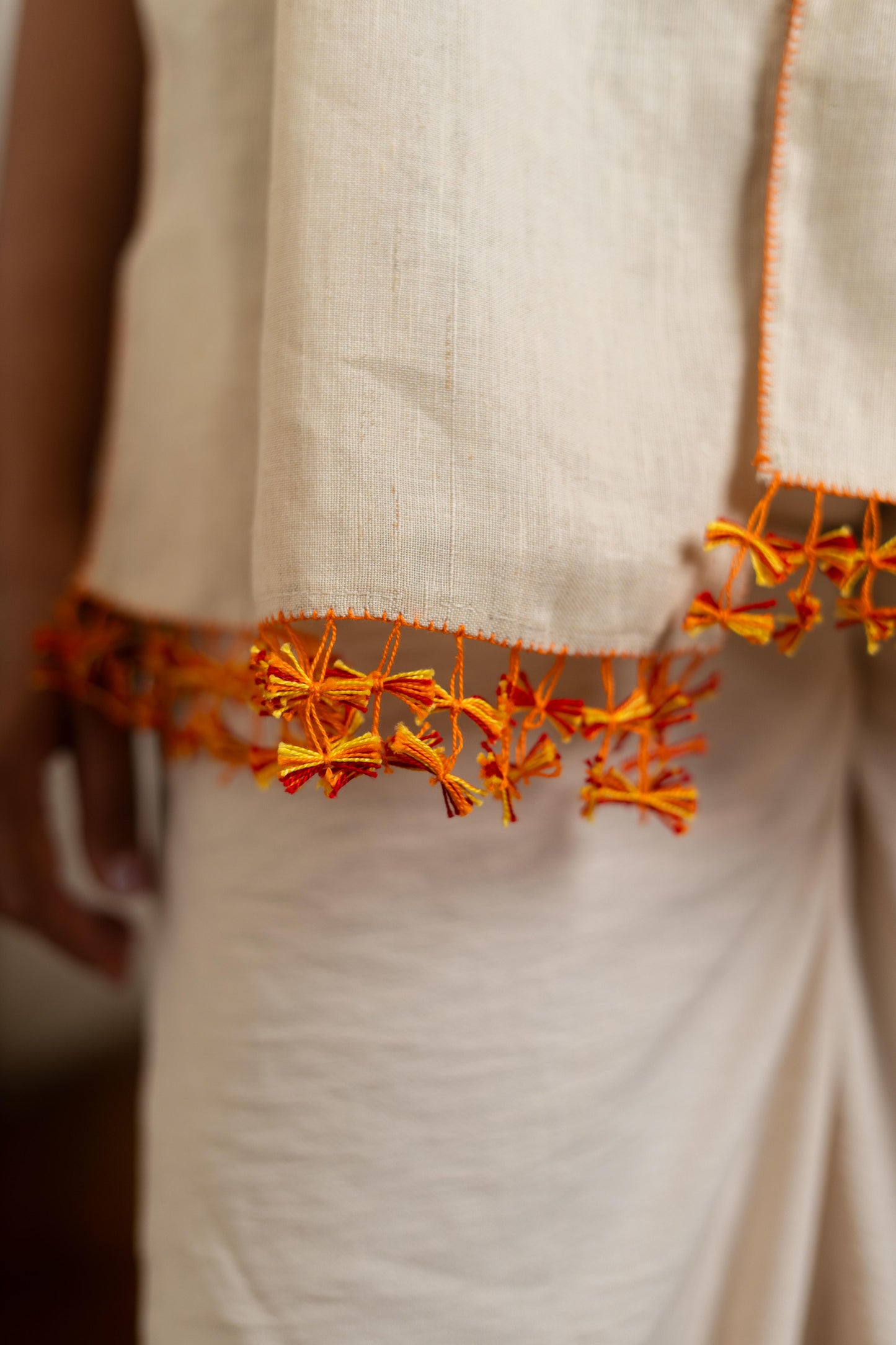 Beige Oya Linen Scarf - Orange Tassel Edge